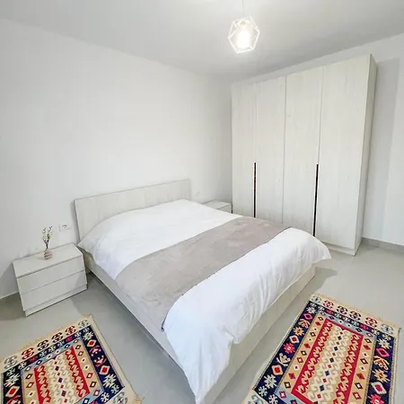 Modern 2br In Heart Of * Shkodër